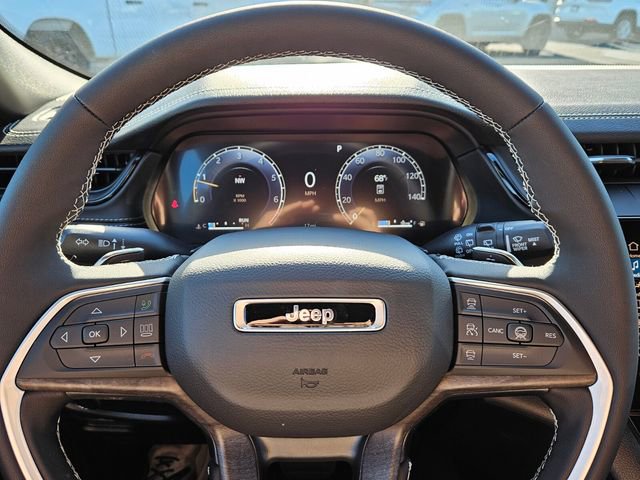 New 2026 Jeep Grand Cherokee Altitude image 11
