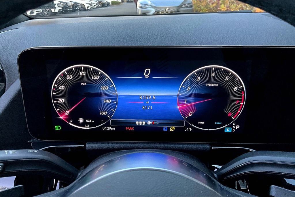 Used 2025 Mercedes-Benz GLA 250 4MATIC image 22