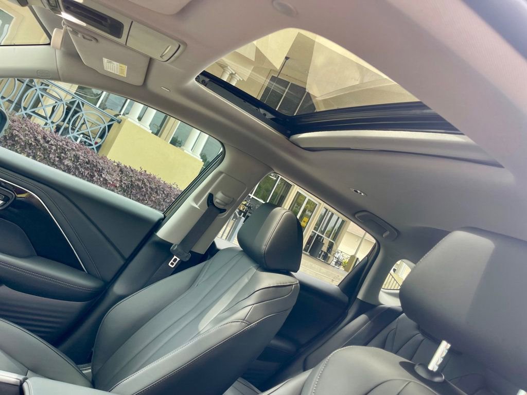 Used 2025 Acura ADX FWD image 17