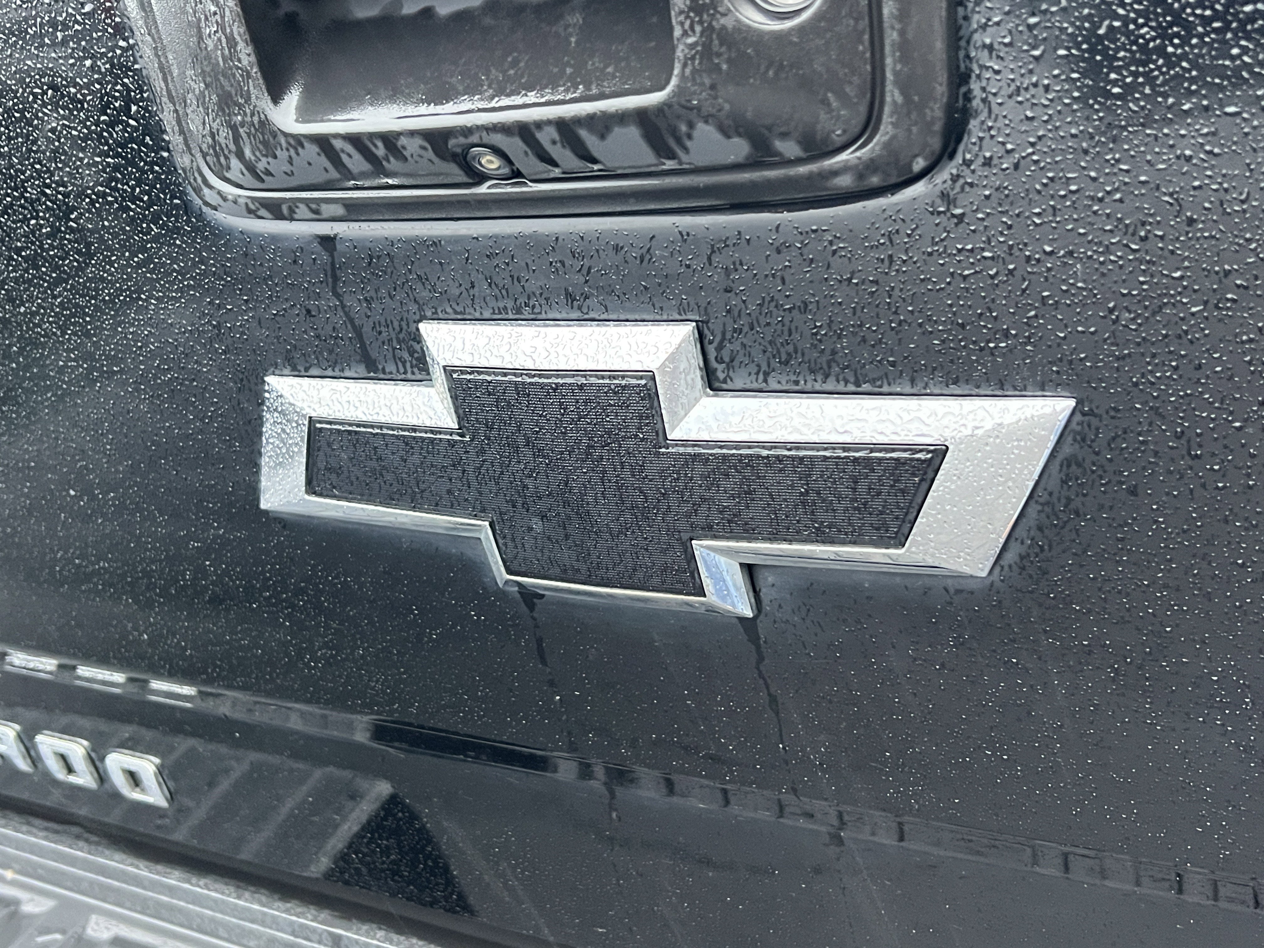 Used 2018 Chevrolet Silverado 2500 High Country w/ Duramax Plus Package image 8