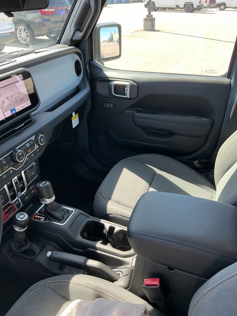 New 2025 Jeep Wrangler Willys image 13