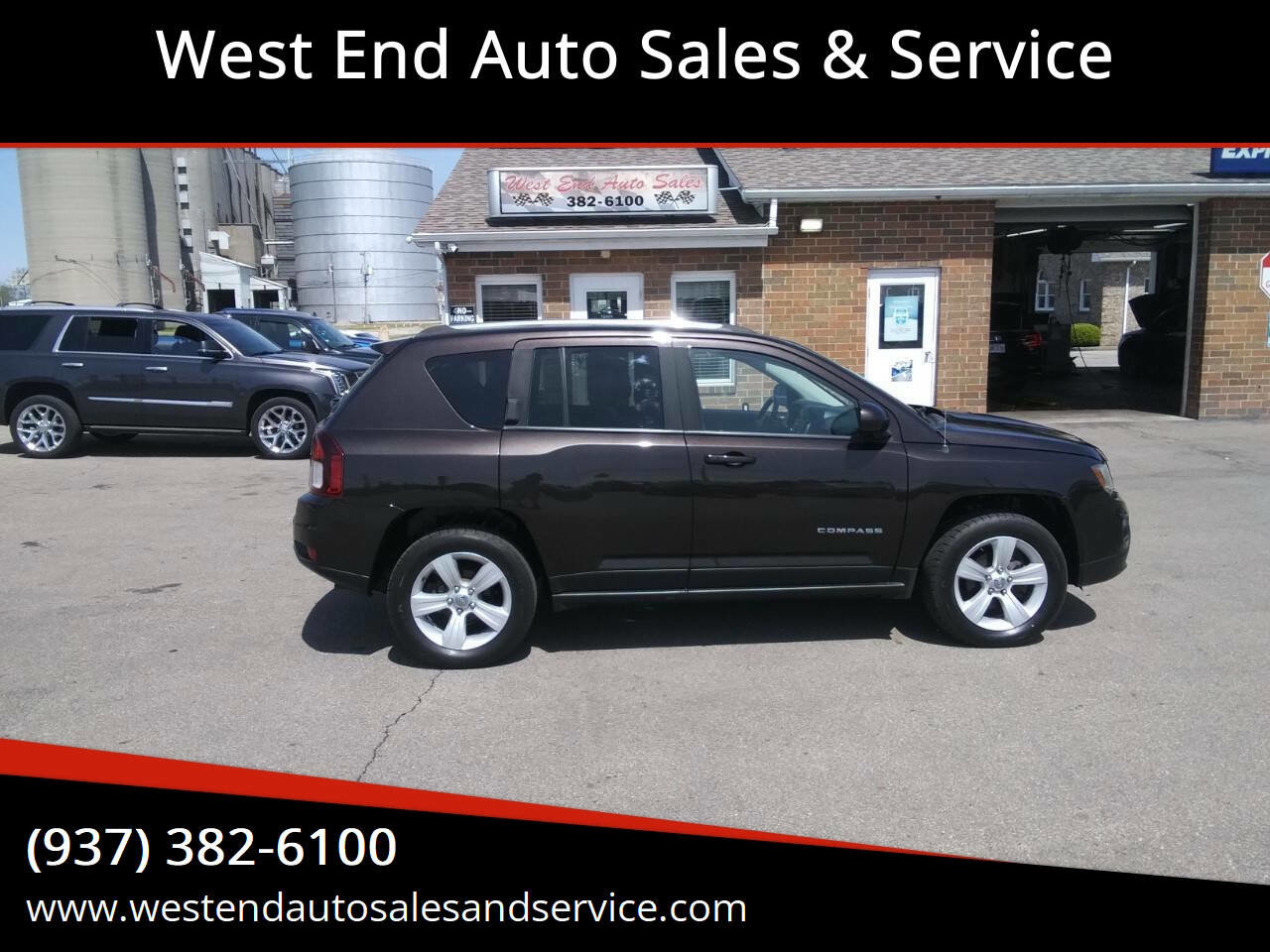 Used 2014 Jeep Compass Latitude image 1