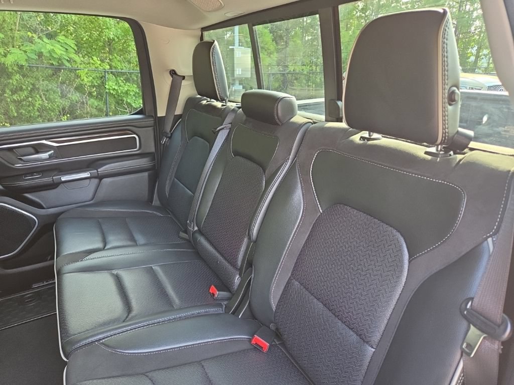 Used 2022 RAM 1500 Laramie RWD image 30