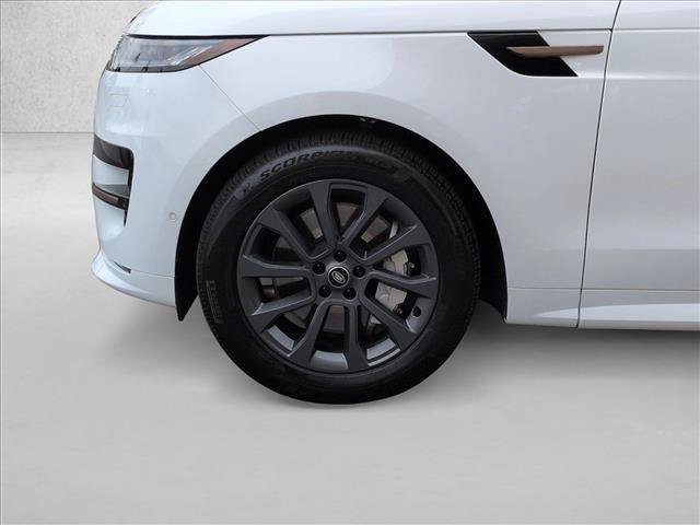 Used 2025 Land Rover Range Rover Sport Dynamic SE AWD/4WD image 26