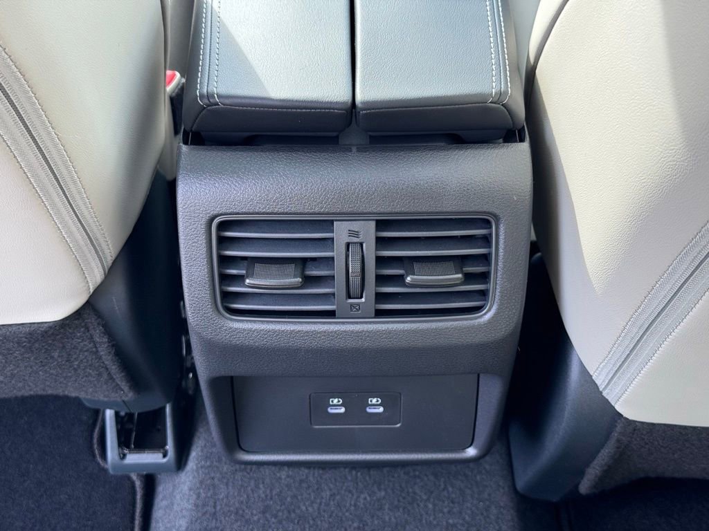 New 2026 Nissan Rogue SV image 25
