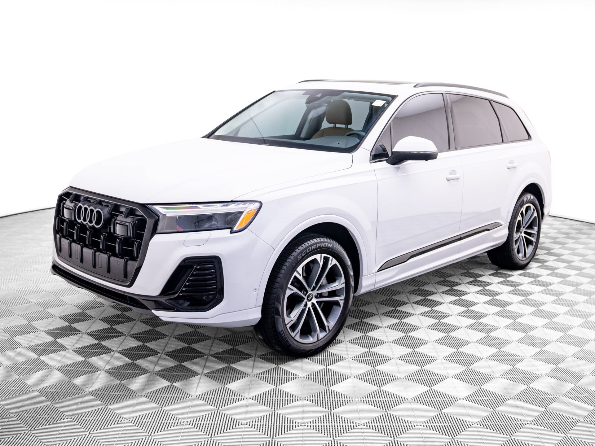 Used 2025 Audi Q7 2.0T Premium Plus AWD/4WD 360° Tour