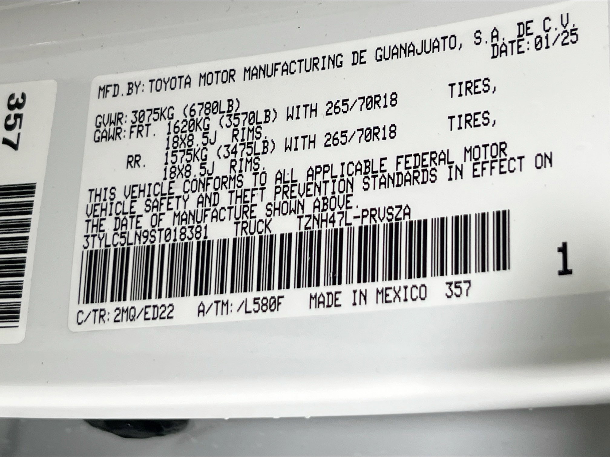 Used 2025 Toyota Tacoma TRD Pro image 32