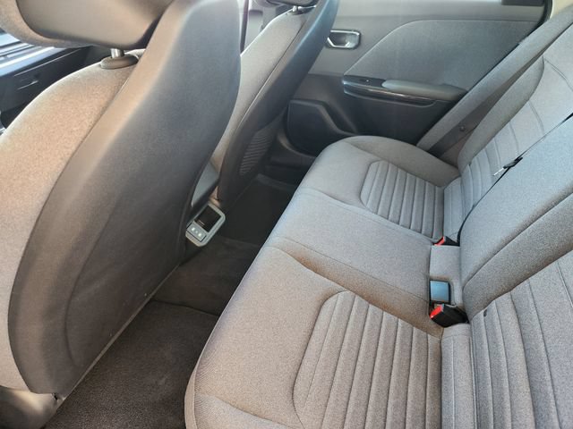 Used 2025 Kia K4 EX FWD image 30