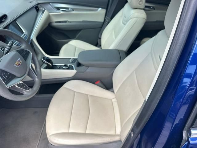 Used 2023 Cadillac XT5 Premium Luxury FWD image 24