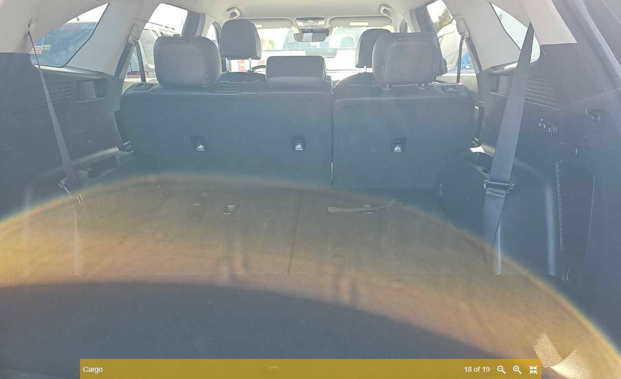 Used 2024 Kia Sorento S image 16