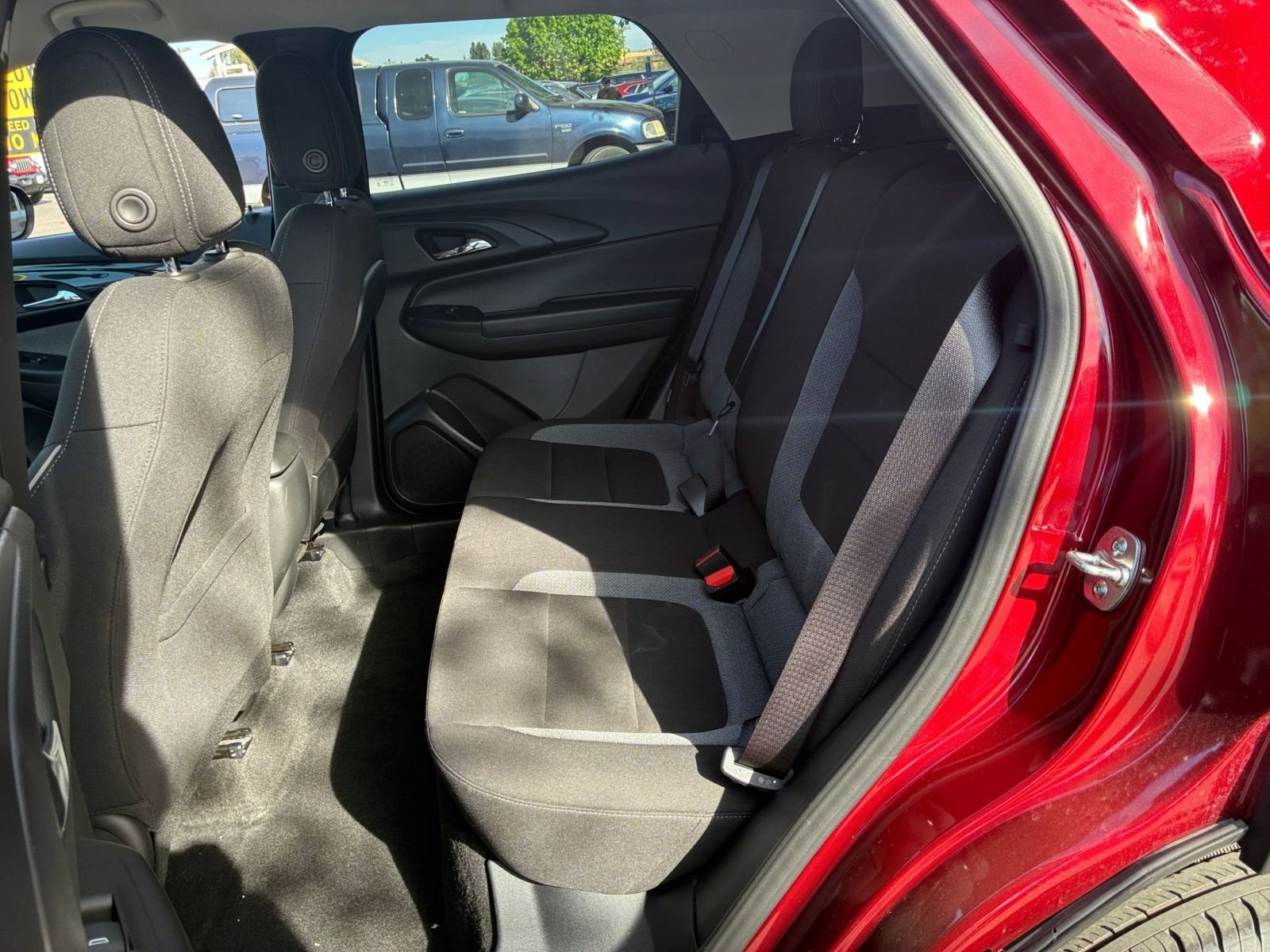 Used 2025 Chevrolet TrailBlazer LT image 24