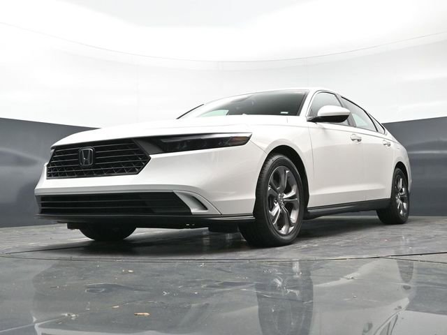 Used 2024 Honda Accord EX image 28