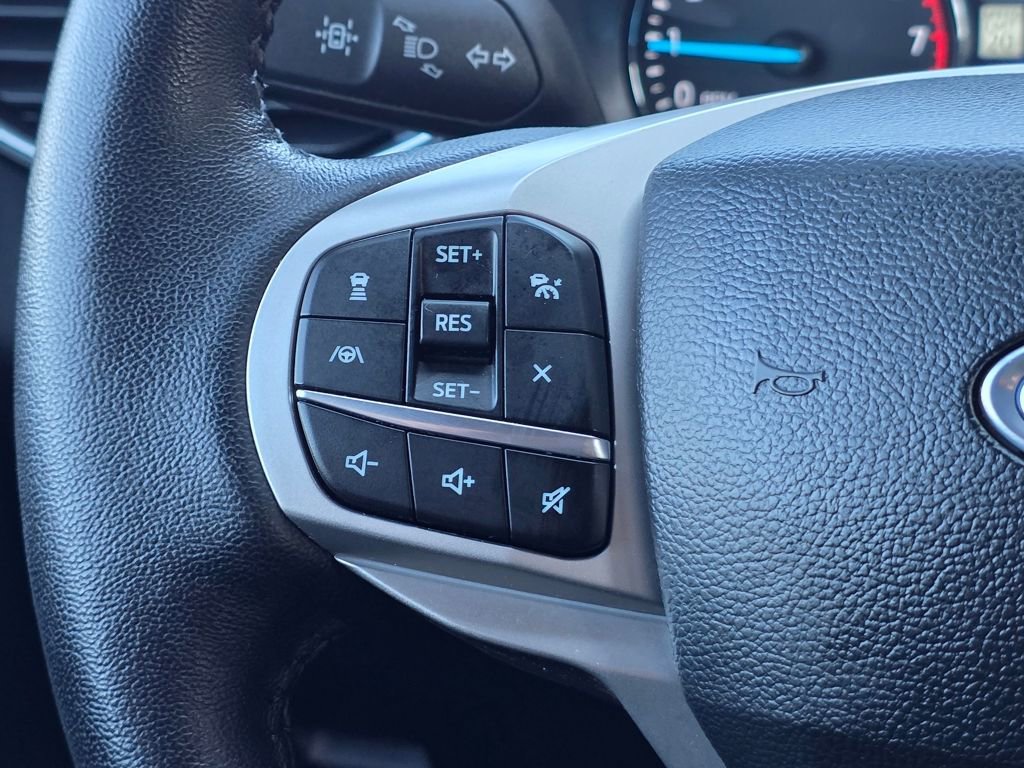 Used 2023 Ford Explorer XLT w/ Equipment Group 202A image 19
