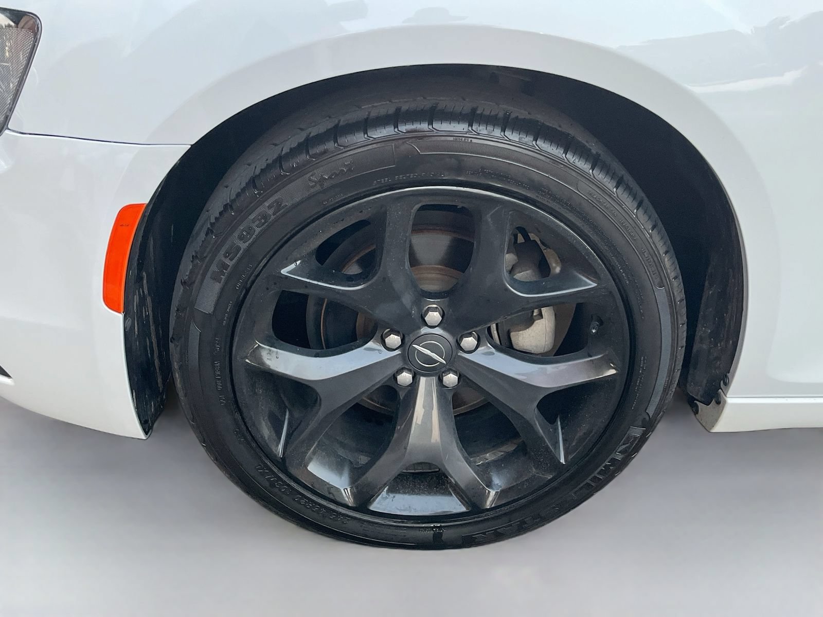 Used 2021 Chrysler 300 Touring w/ Sport Appearance Package RWD image 30