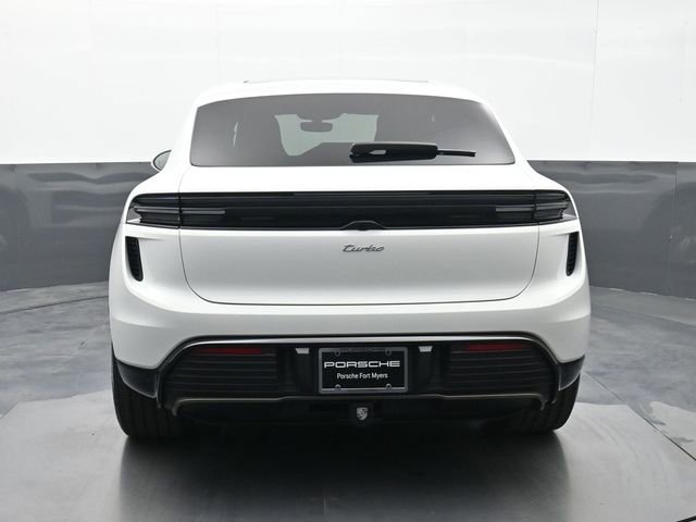 New 2026 Porsche Macan Turbo Electric AWD/4WD image 23