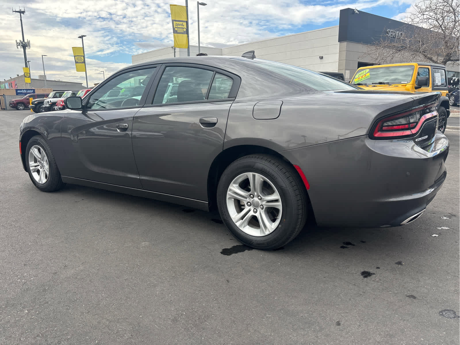 Used 2023 Dodge Charger SXT image 7