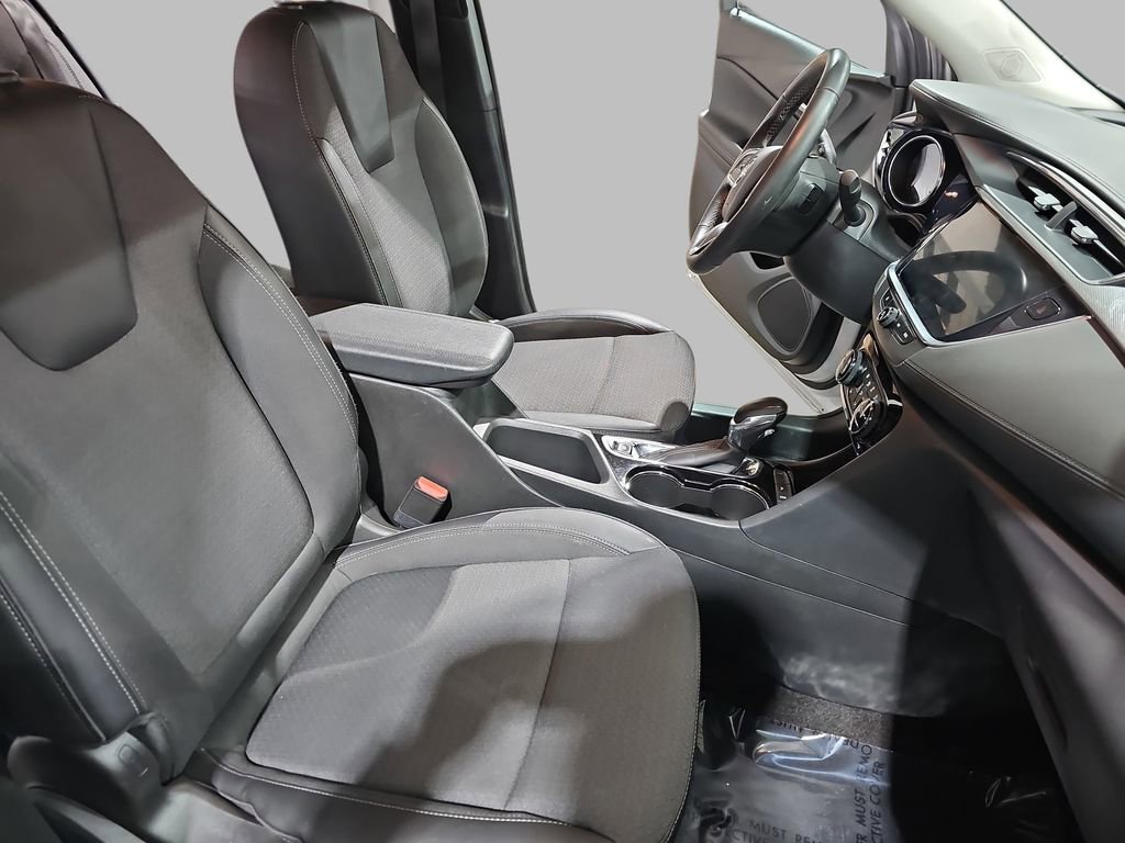 Certified 2022 Buick Encore GX Select w/ Sport Touring Package image 13