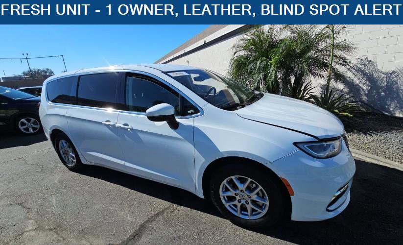 Used 2023 Chrysler Pacifica Touring-L
