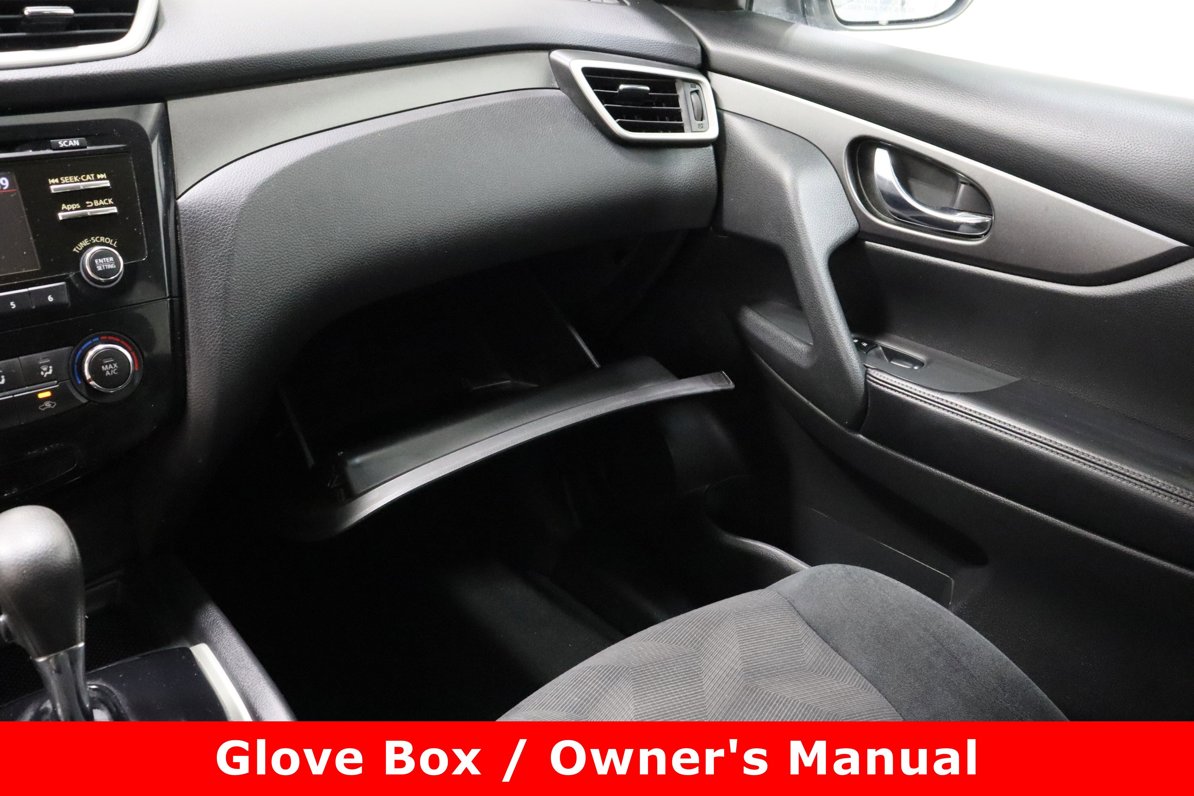 Used 2016 Nissan Rogue S image 20