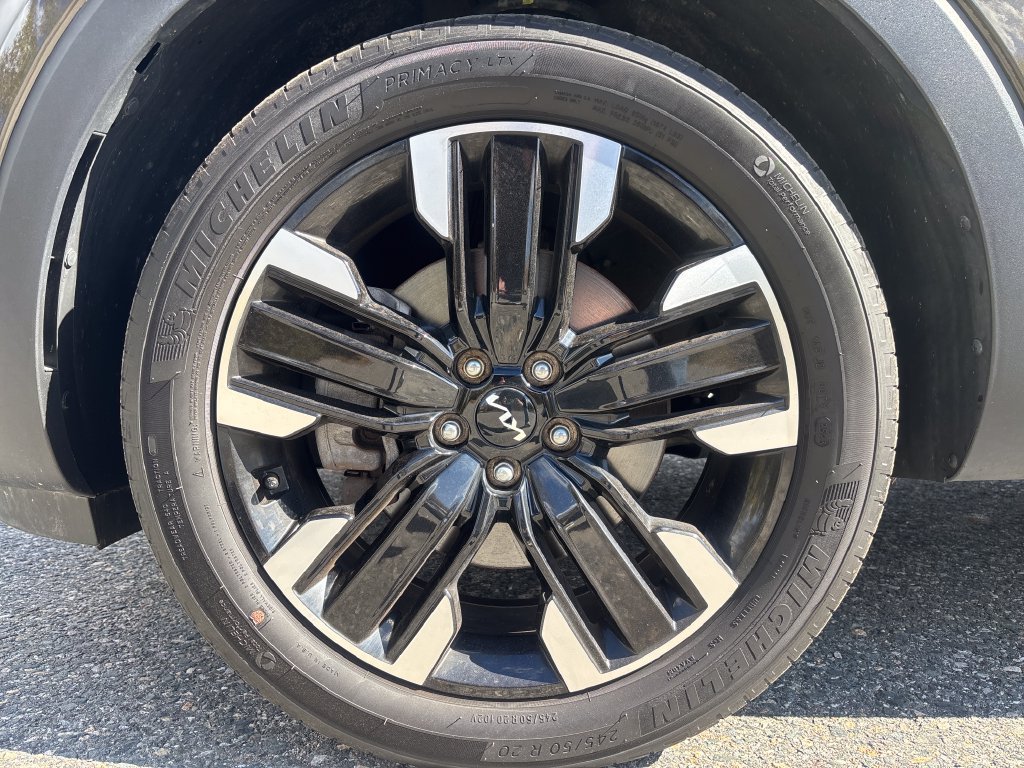 Certified 2024 Kia Telluride SX Prestige AWD/4WD image 27
