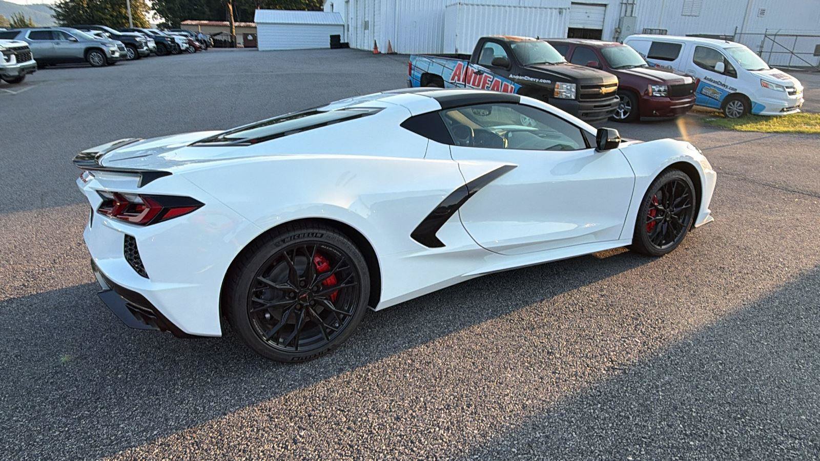 New 2027 Chevrolet Corvette Stingray Coupe w/ 1LT RWD image 9