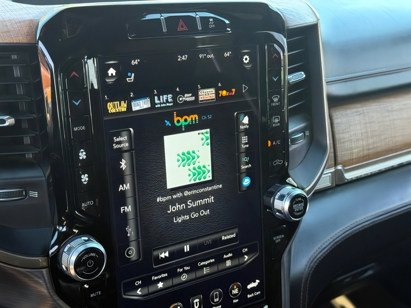 Used 2019 RAM 2500 Limited image 18