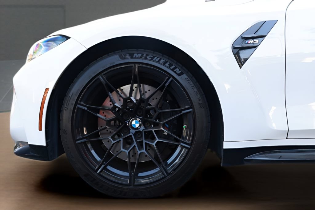 Used 2022 BMW M3 w/ Executive Package RWD image 17