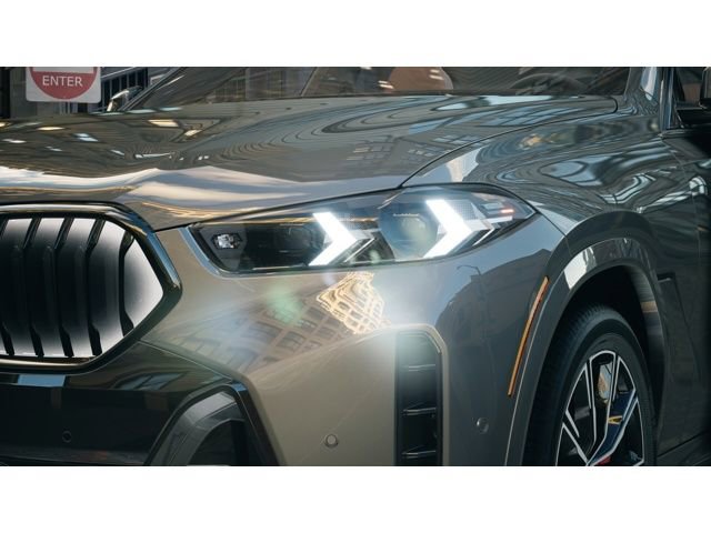 New 2026 BMW X6 xDrive40i w/ Climate Comfort Package image 6