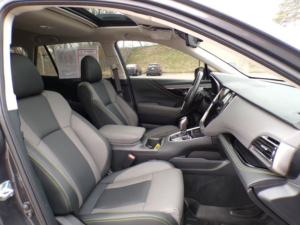 Used 2023 Subaru Outback Onyx Edition XT AWD/4WD image 18