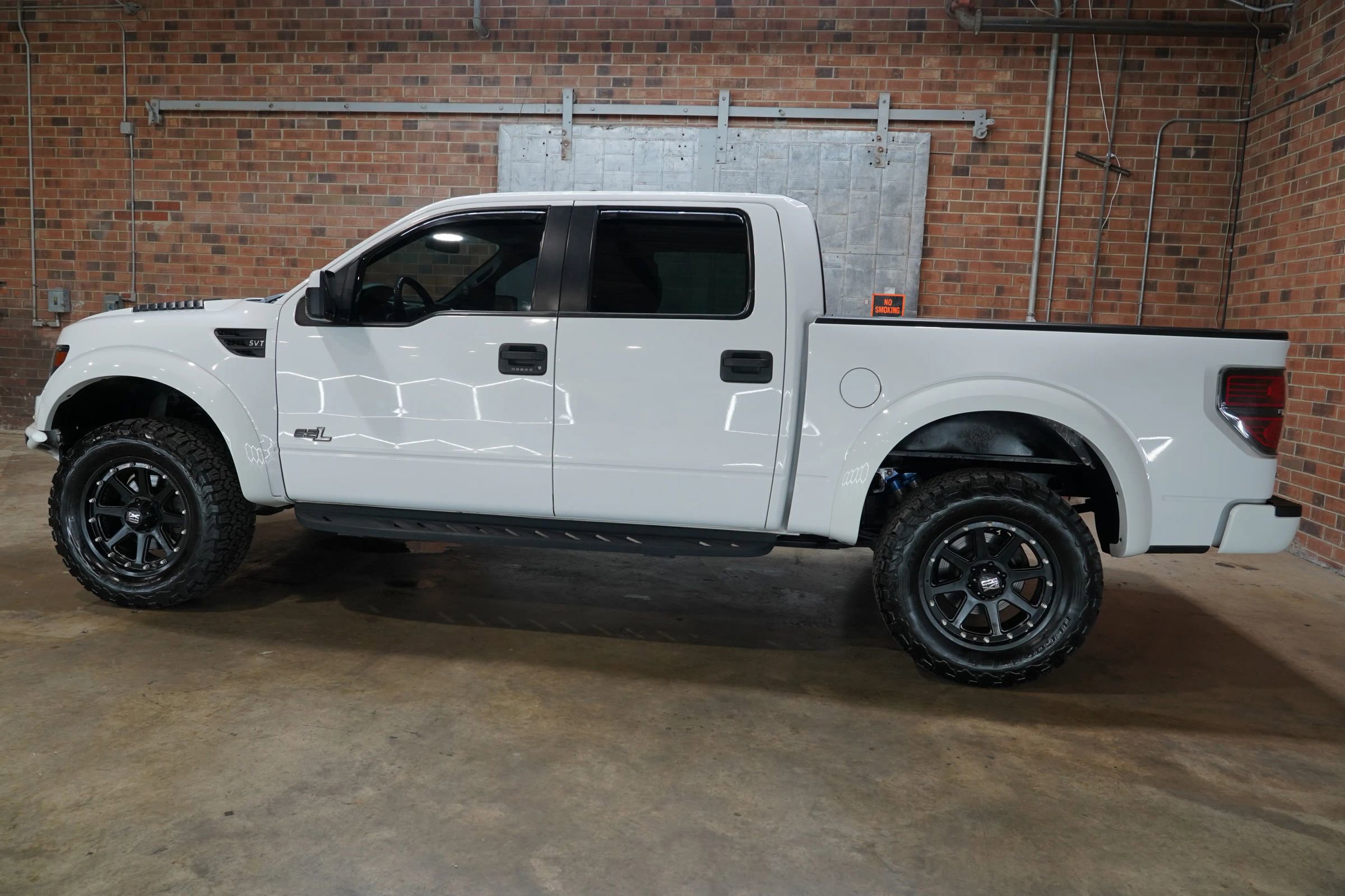 Used 2014 Ford F150 Raptor w/ Equipment Group 801A Luxury AWD/4WD image 10