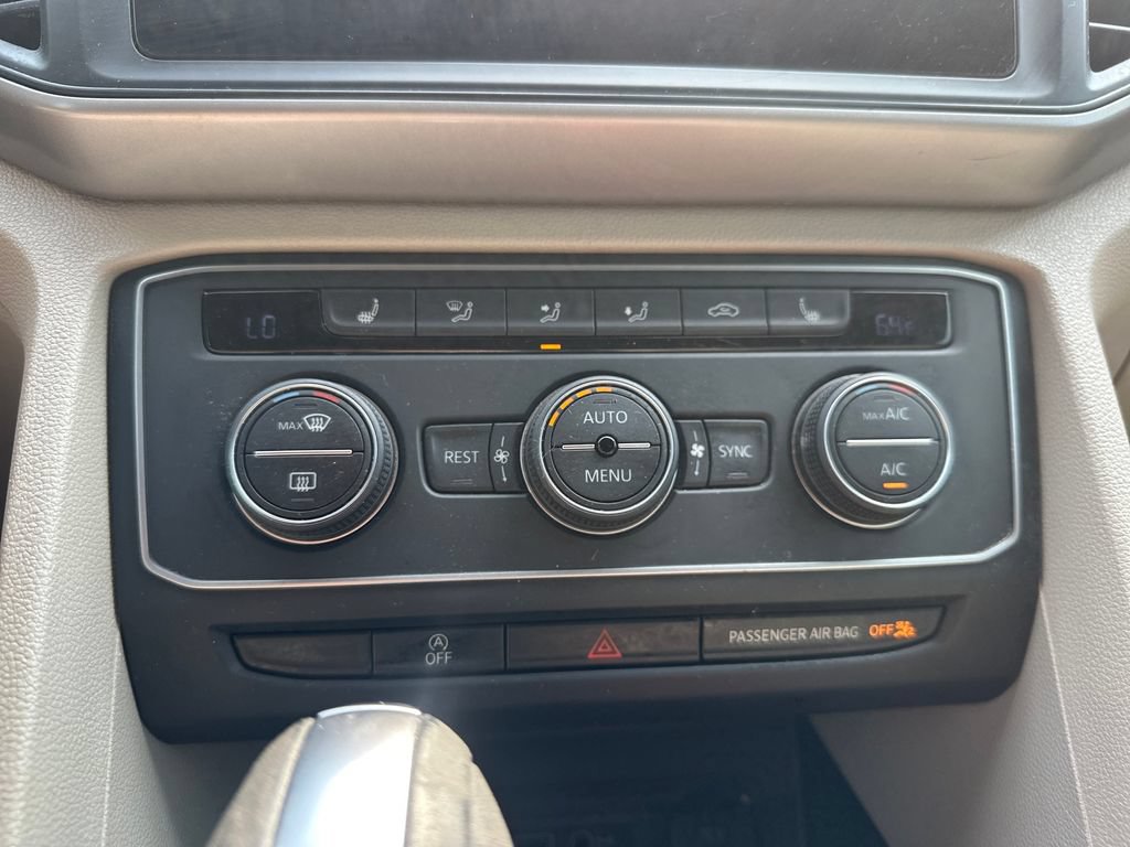 Used 2020 Volkswagen Atlas SE FWD image 17