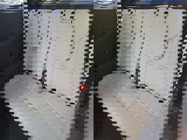 Used 2023 Ford Explorer Platinum w/ Technology Package image 25