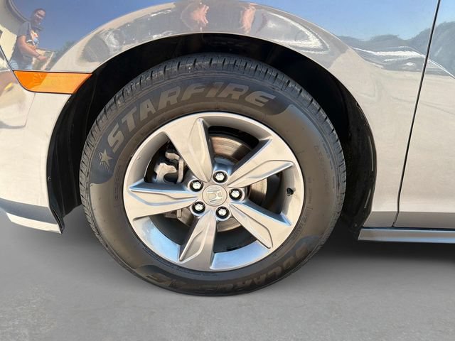 Used 2023 Kia Niro EX Touring FWD image 11