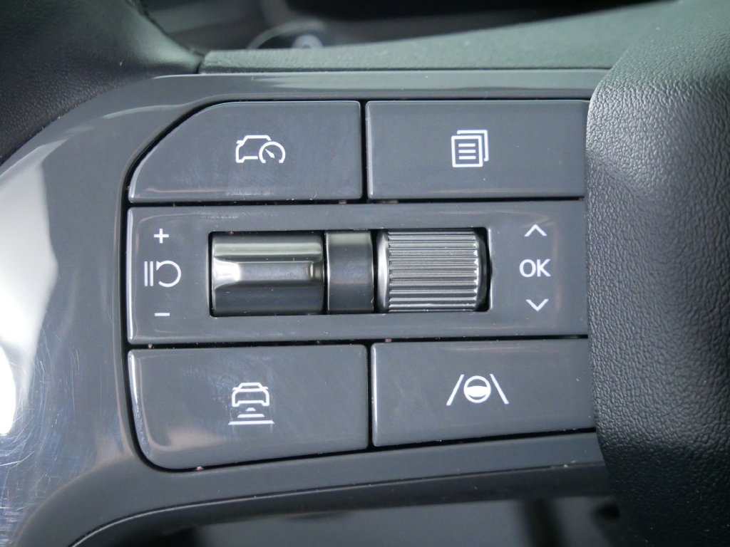 Used 2024 Kia EV9 Land AWD/4WD image 28