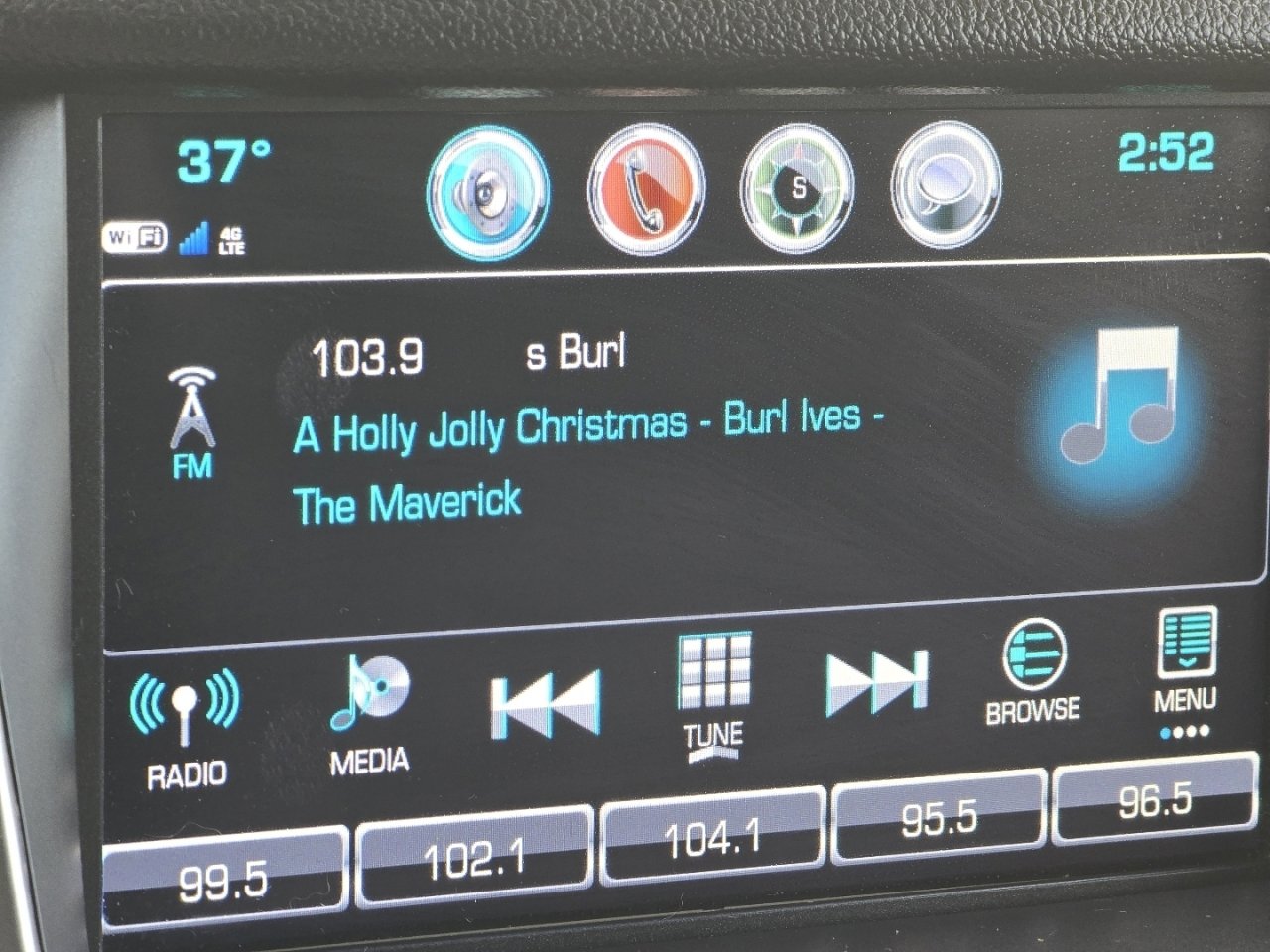 Used 2019 Chevrolet Tahoe LS w/ Enhanced Driver Alert Package image 4