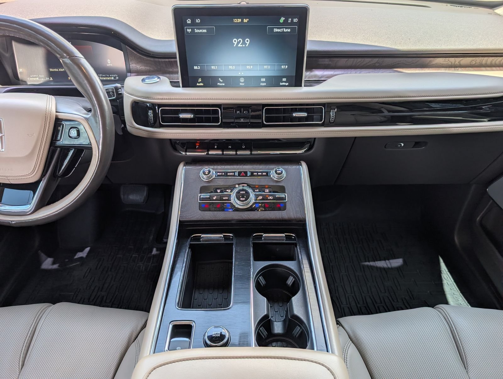 Used 2021 Lincoln Aviator Reserve w/ Equipment Group 202A AWD/4WD image 7