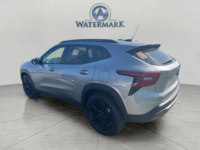 Used 2025 Chevrolet Trax ACTIV w/ Driver Confidence Package FWD image 4