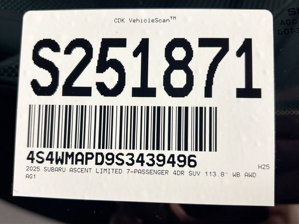 New 2025 Subaru Ascent Limited image 27