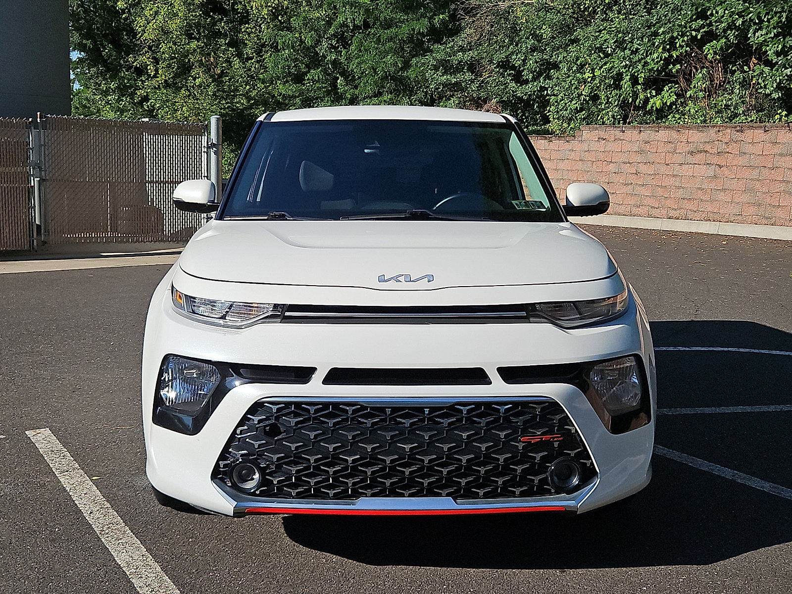 Used 2022 Kia Soul GT-Line FWD image 2
