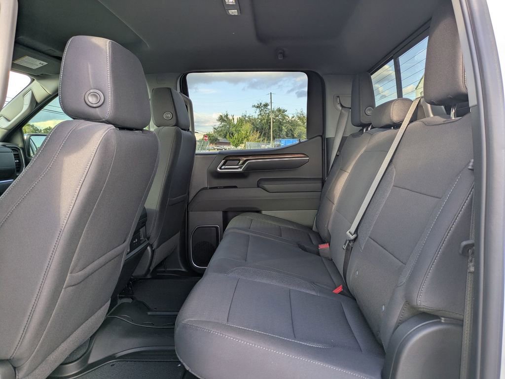 New 2025 Chevrolet Silverado 1500 LT w/ Safety Package image 29