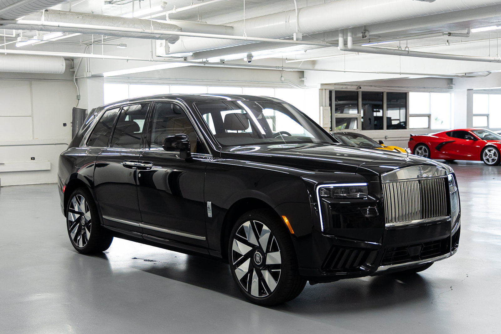New 2027 Rolls-Royce Cullinan AWD/4WD image 6