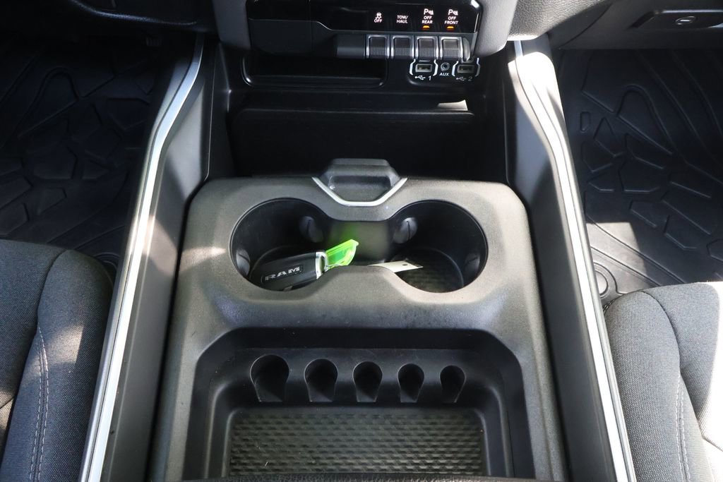 Used 2021 RAM 1500 Big Horn AWD/4WD image 26