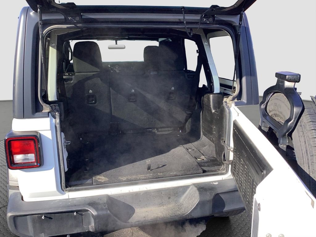 Used 2020 Jeep Wrangler Unlimited Sport image 25