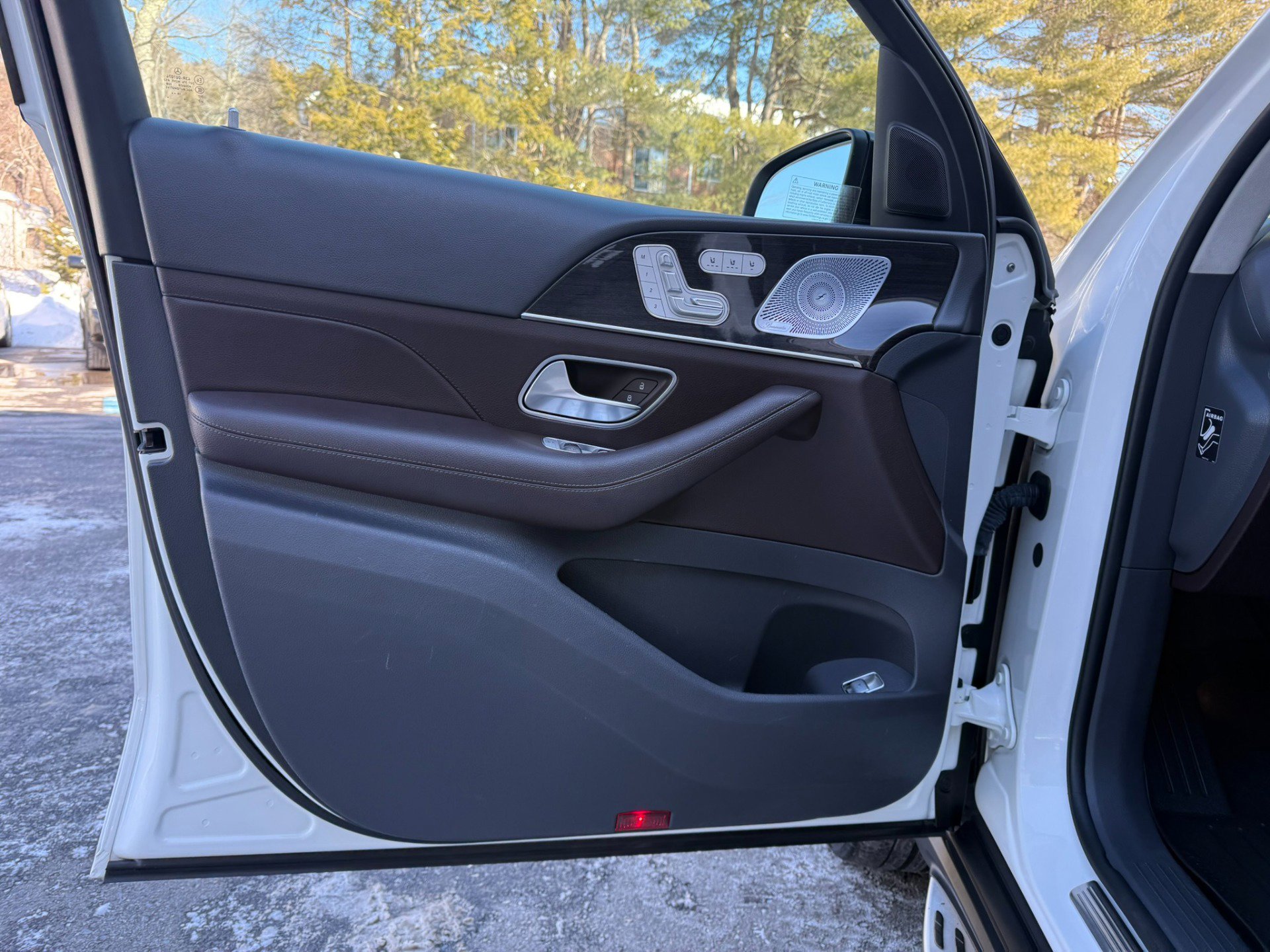 Used 2020 Mercedes-Benz GLS 580 4MATIC image 25