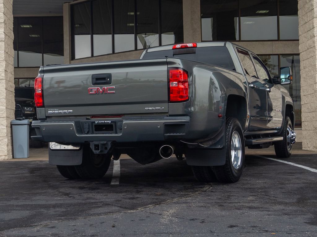 Used 2018 GMC Sierra 3500 Denali w/ Duramax Plus Package image 6