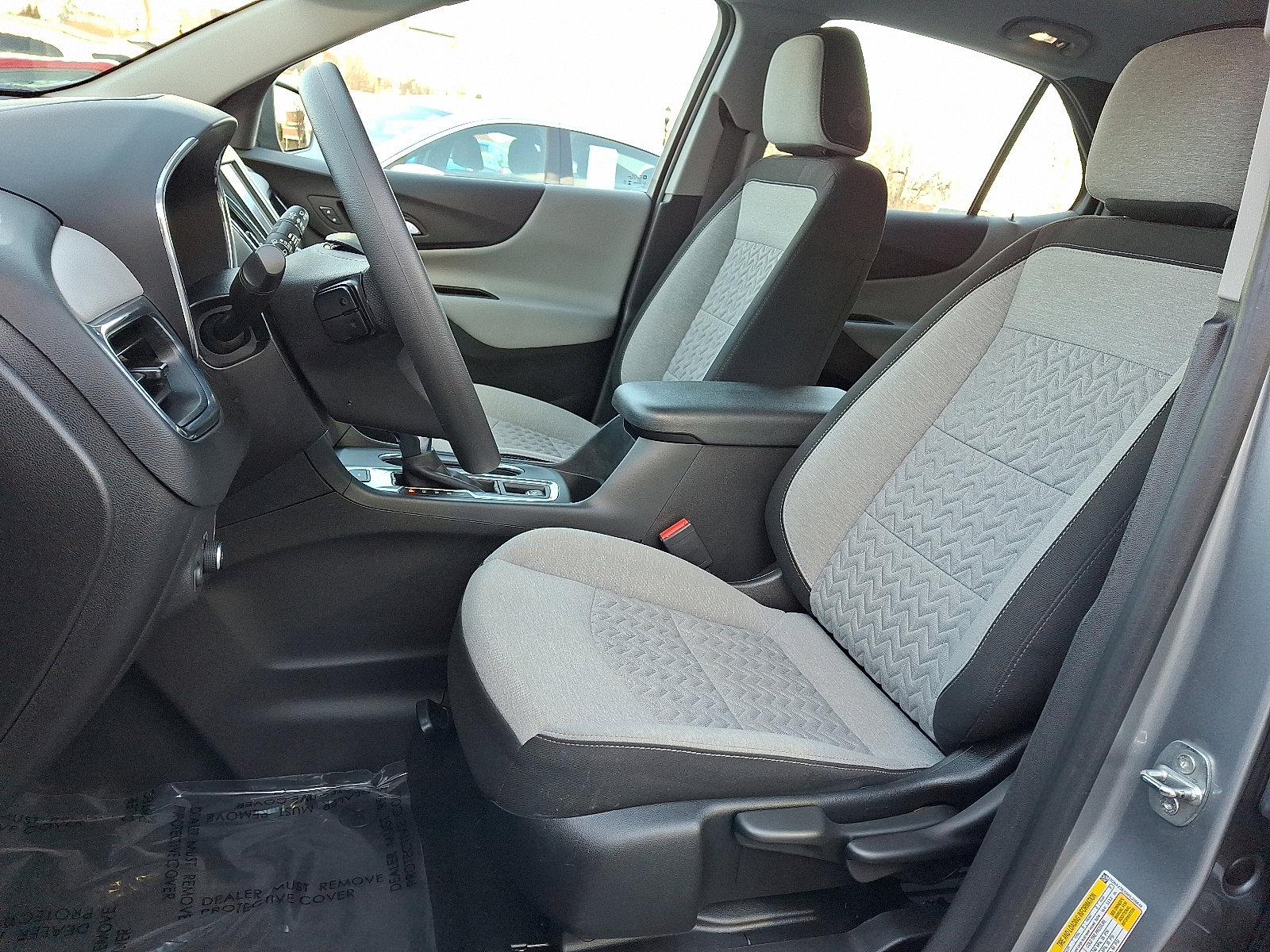 Used 2023 Chevrolet Equinox LS image 14