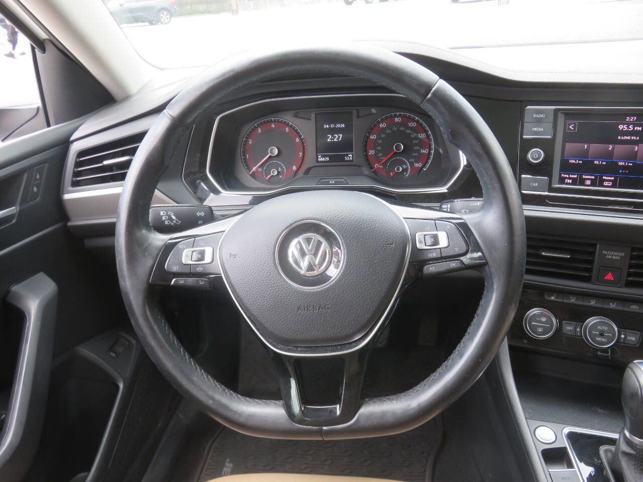 Used 2019 Volkswagen Jetta SE FWD image 14