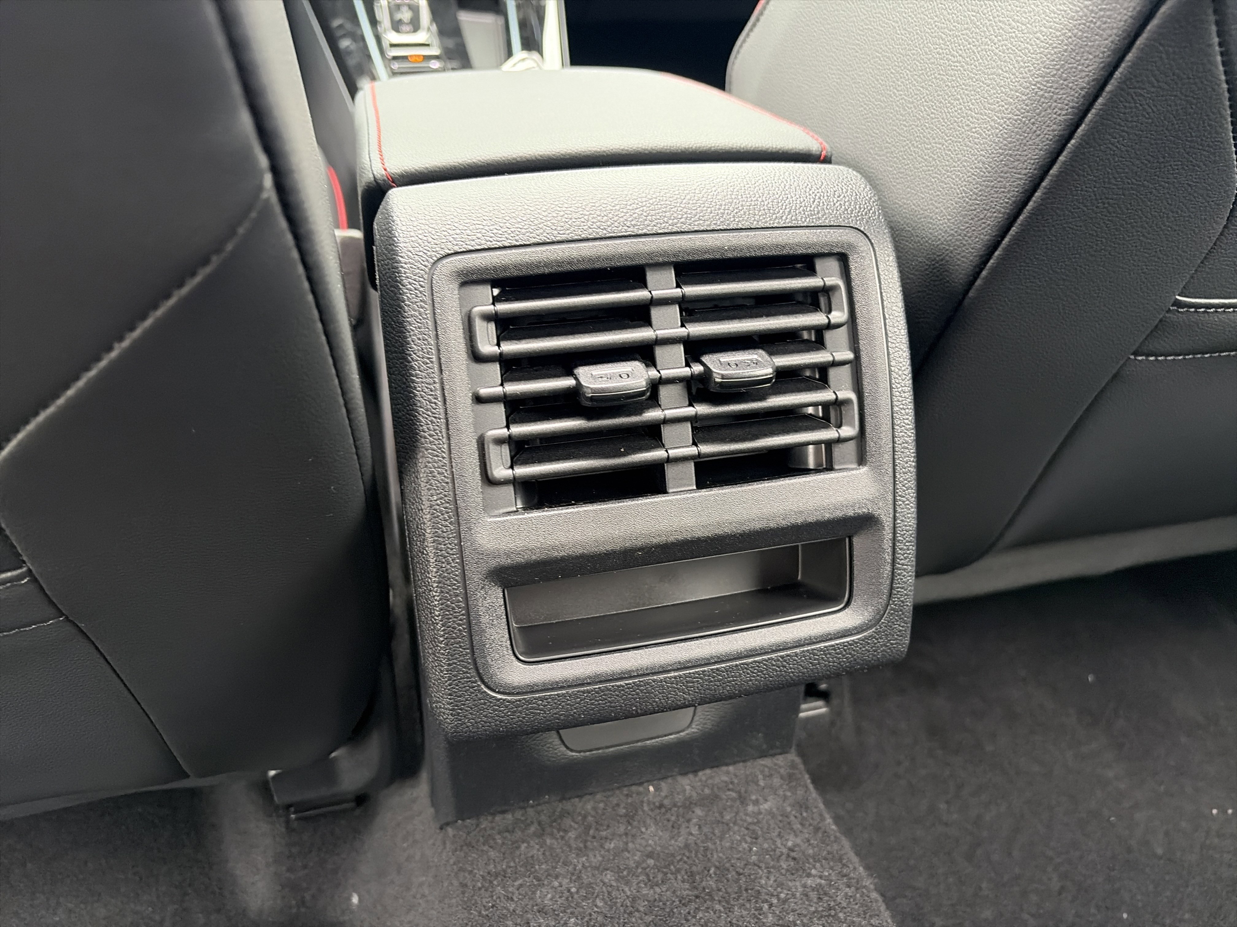 New 2026 Volkswagen GTI SE image 20