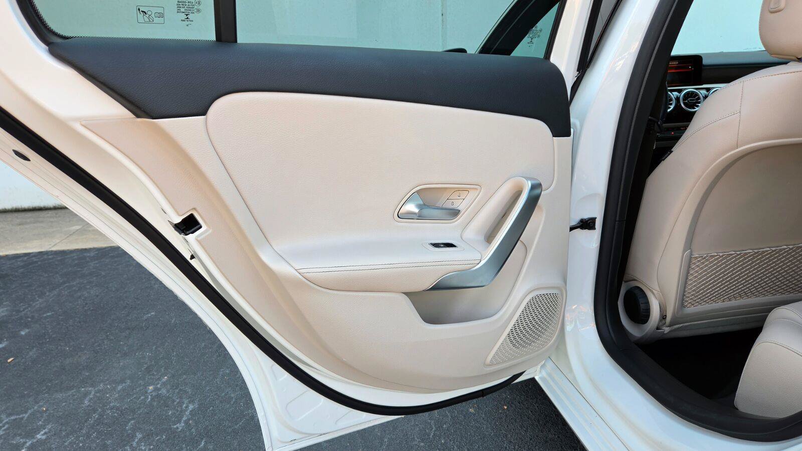 Used 2022 Mercedes-Benz A 220 4MATIC w/ Premium Package Lite image 37