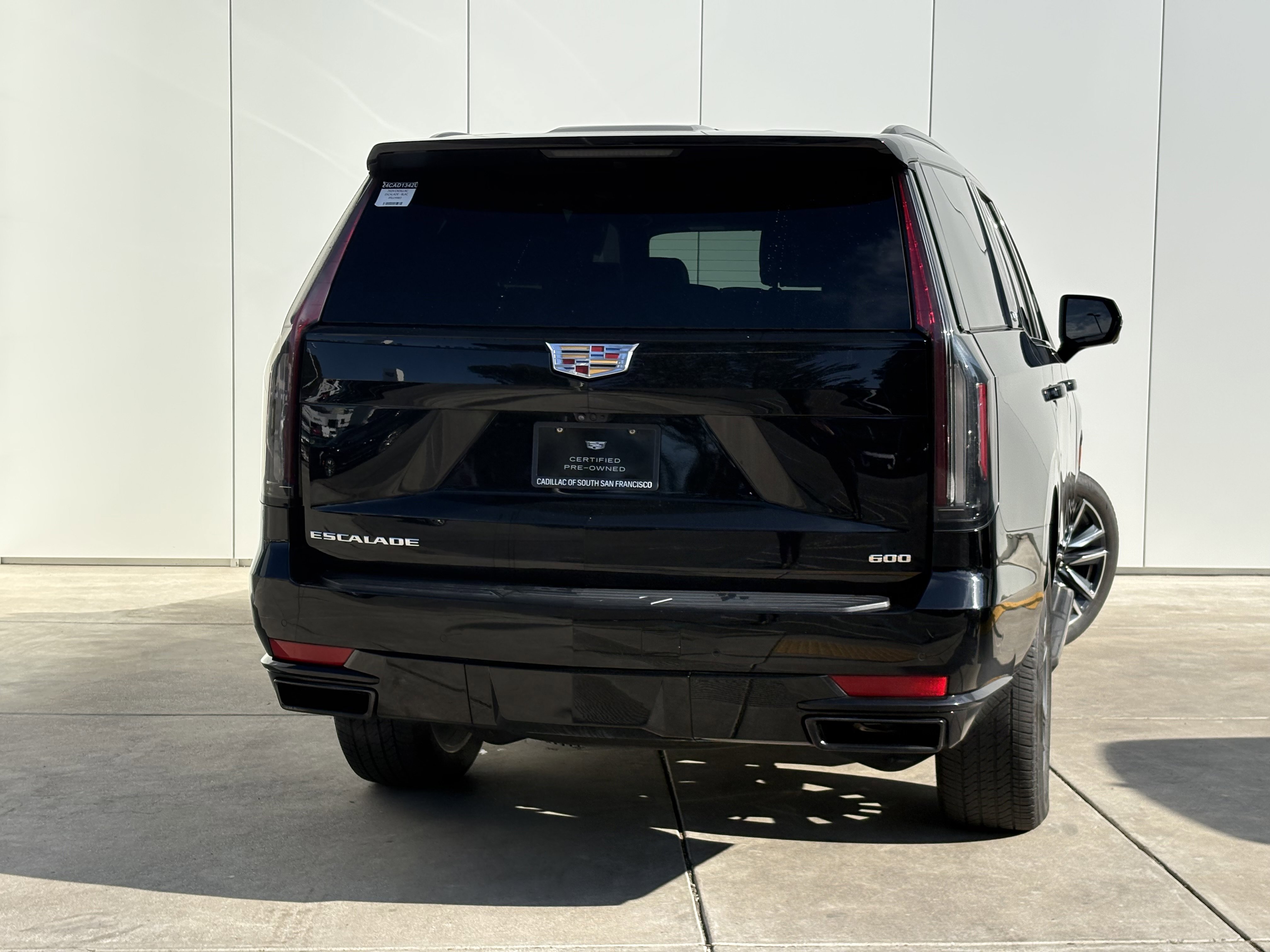 Used 2024 Cadillac Escalade Sport image 6
